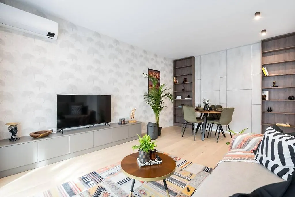 Tribal 1Br In Aviatiei Apartment Bucharest