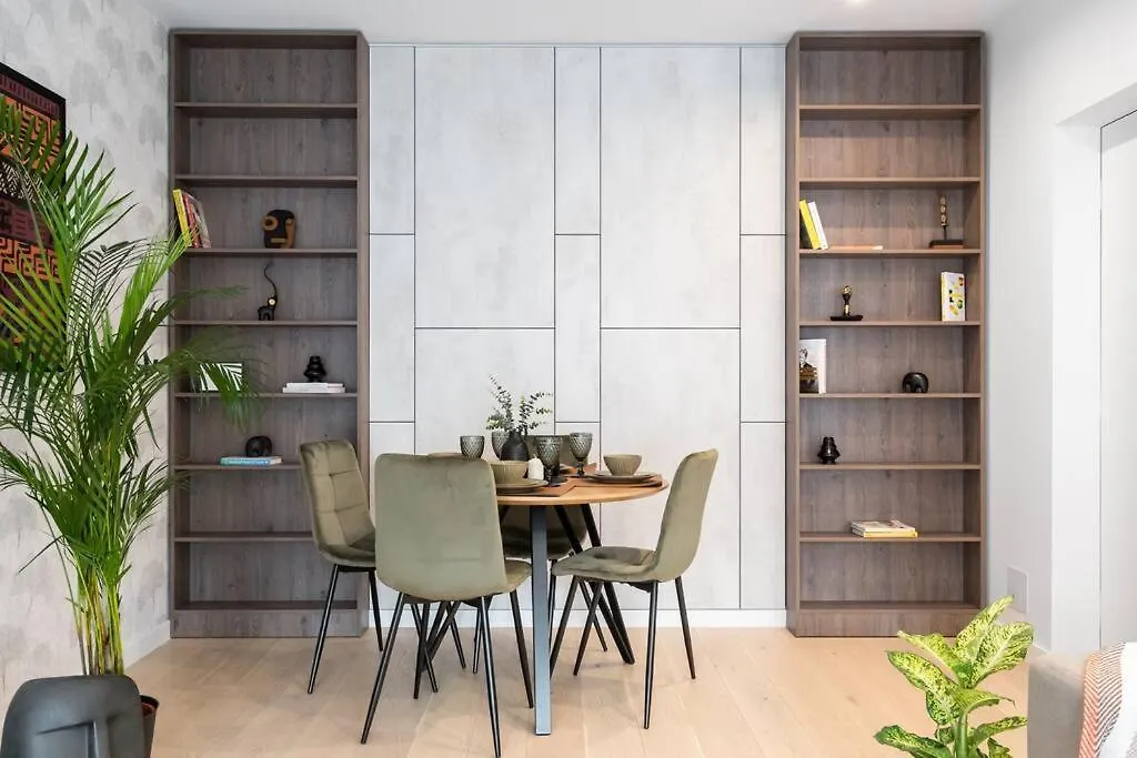 부쿠레슈티 Tribal 1Br In Aviatiei 아파트 루마니아